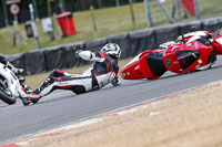 brands-hatch-photographs;brands-no-limits-trackday;cadwell-trackday-photographs;enduro-digital-images;event-digital-images;eventdigitalimages;no-limits-trackdays;peter-wileman-photography;racing-digital-images;trackday-digital-images;trackday-photos